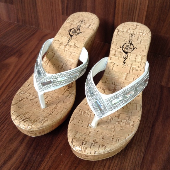 Sole Mates Shoes - Sole Mates white wedges
